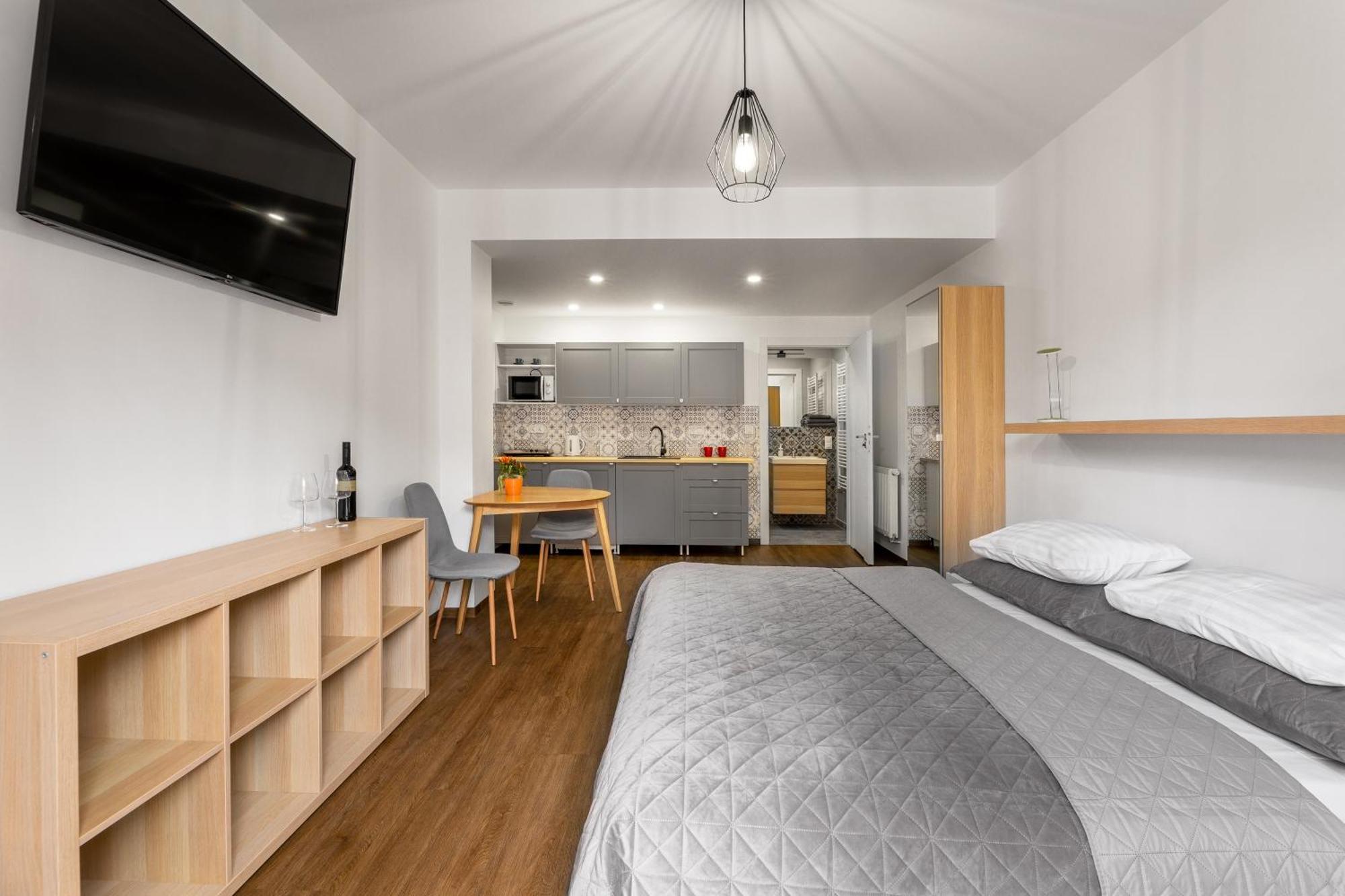 Apartamenty Wczasowa - Komfort Z Narciarnia Kudowa Zdroj Room photo